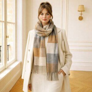 Amicale Cashmere 100% Cashmere Plaid Scarf Neutral Camel & Grey NWT